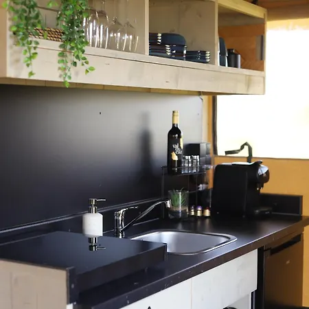 Safaritent Premium Aan Het Water אוהל מפואר Nieuwe Wetering