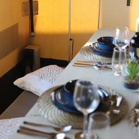 Safaritent Premium Aan Het Water Luxury tent *