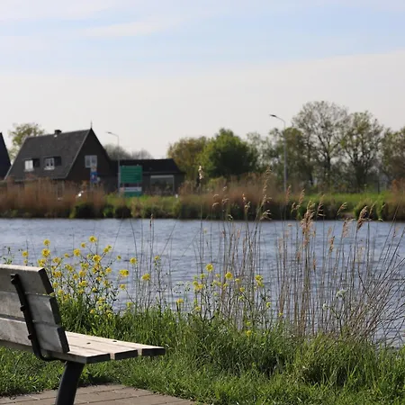 Luxury tent Safaritent Premium Aan Het Water *