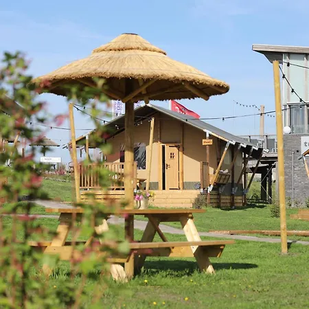 Luxury tent Safaritent Premium Aan Het Water Nieuwe Wetering