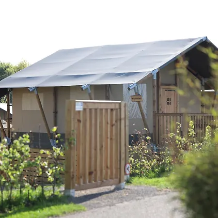 Safaritent Premium Aan Het Water