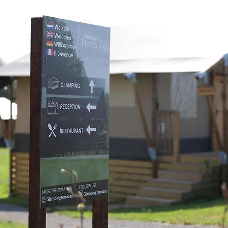 Safaritent Premium Aan Het Water Luxury tent *