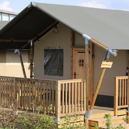 Safaritent Premium Aan Het Water Luxury tent